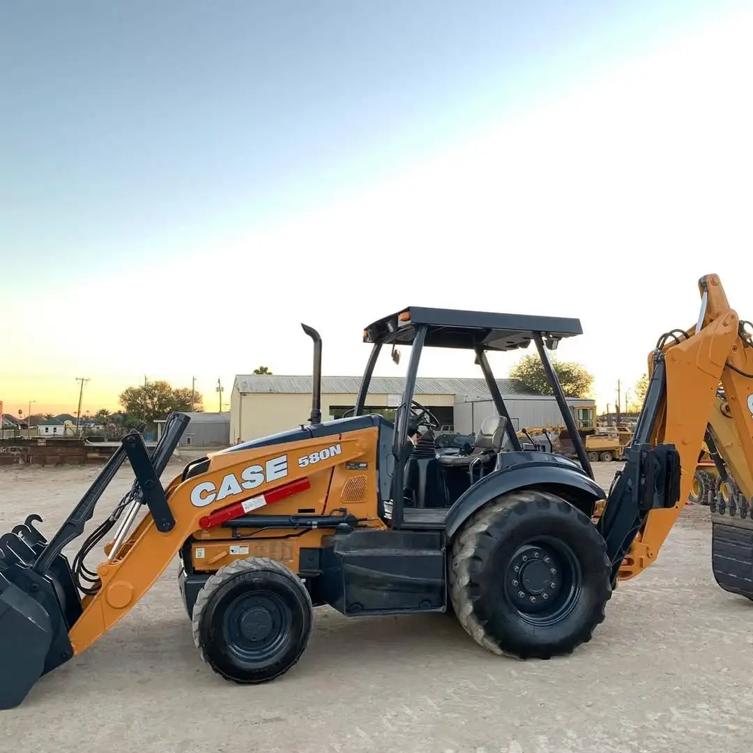 High Quality 851FX 4WD Tractor Loader Backhoe Wheel Loader 96HP 72KW Euro5 Engine Eaton Pump Motor Bearing High Efficiency Used