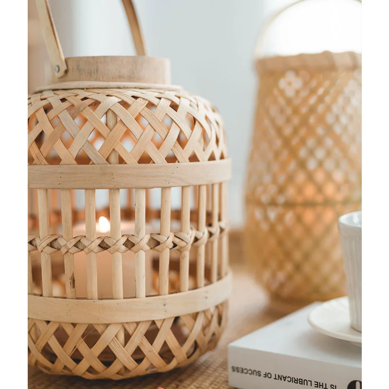 High Quality Viet Nam Customized Rattan Lamp Rattan Lantern With Handle