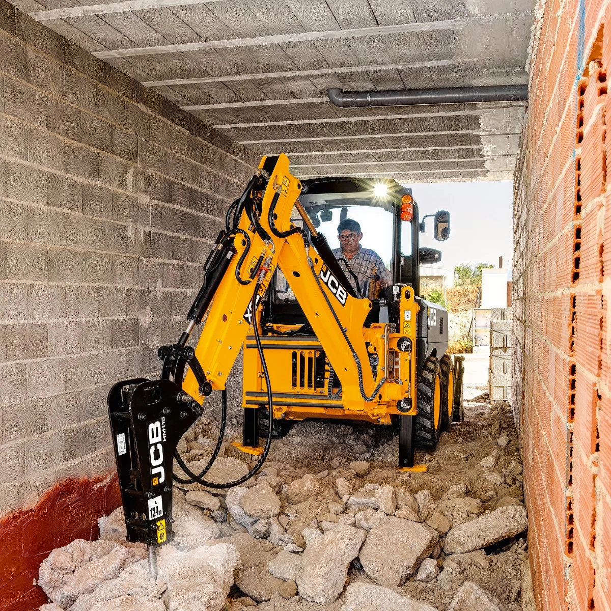 Wholesale JCB 1CX Backhoe Loader 3Ton Wheel Loader High Efficiency Construction Equipment Multipurpose Machine