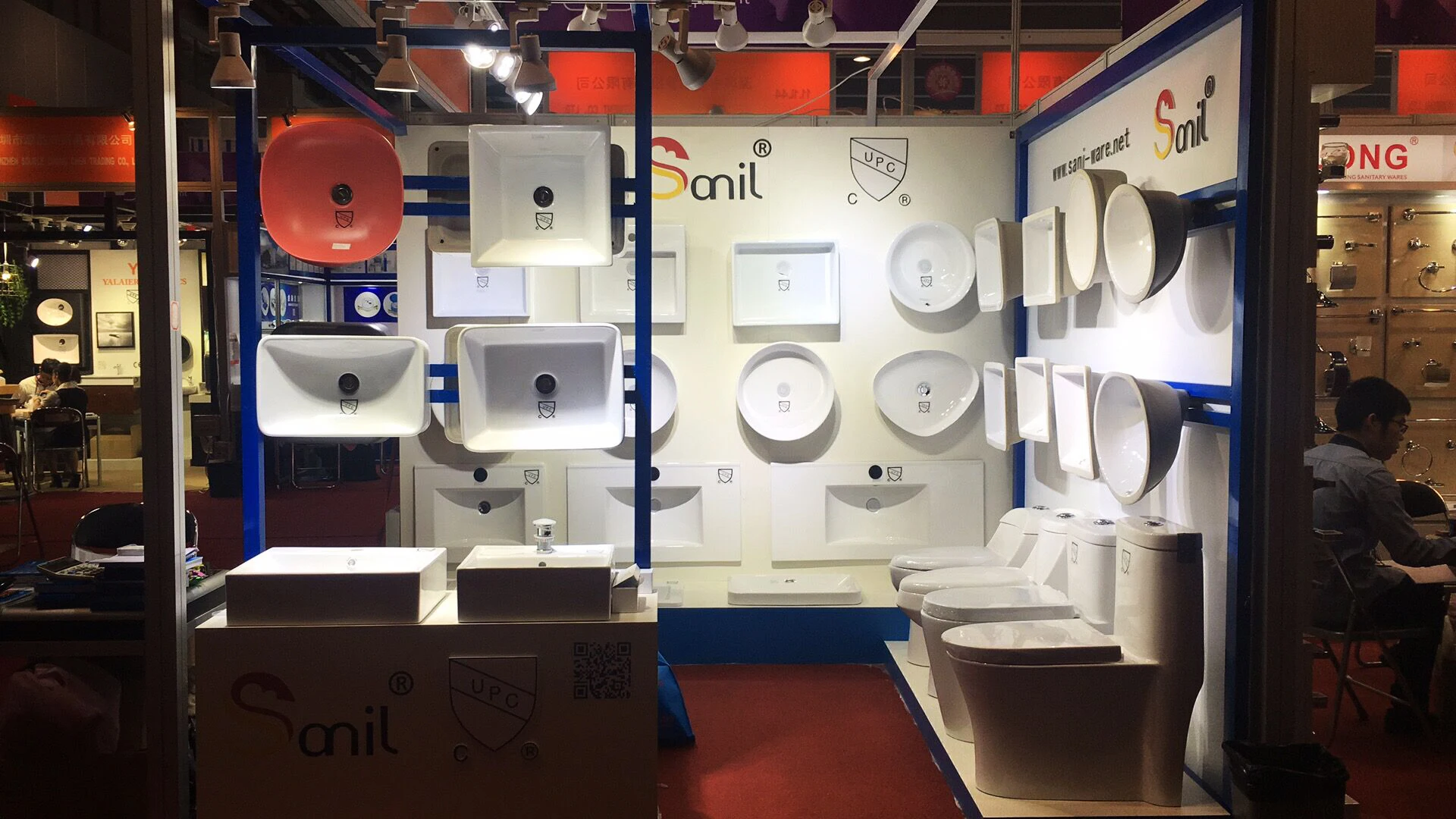 SANIL ceramic basin display wall