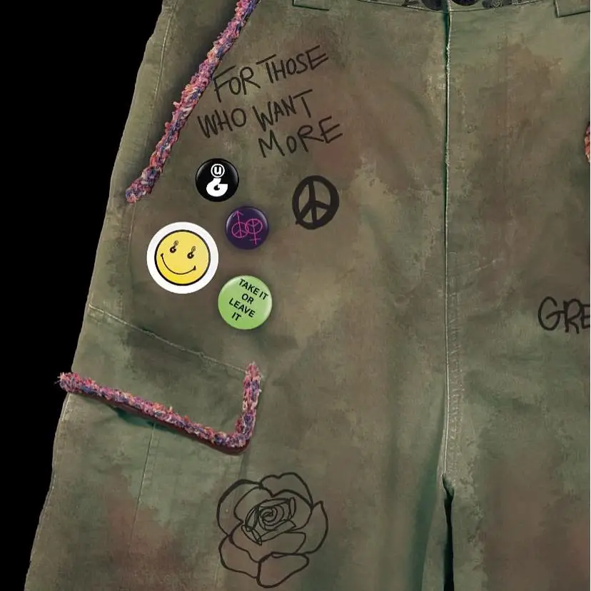product heavyweight custom graffiti embellished vintage green cargo shorts mens loose street style distressed straight leg pants-6