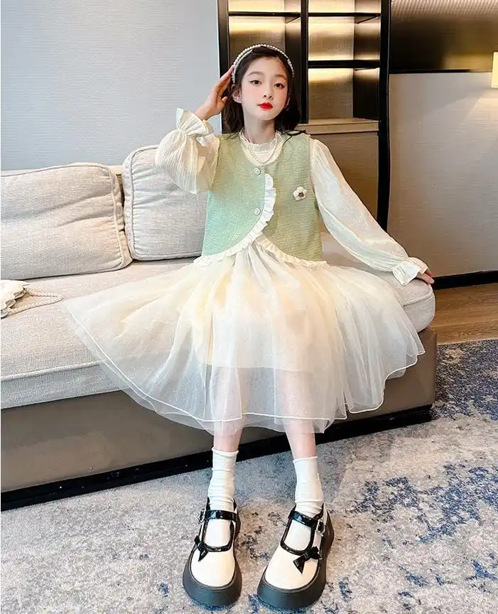 Girls Dress with outer Girls Clothes 4 - 9 years old Whosale Kids Girls Party Dress with Cotton Material