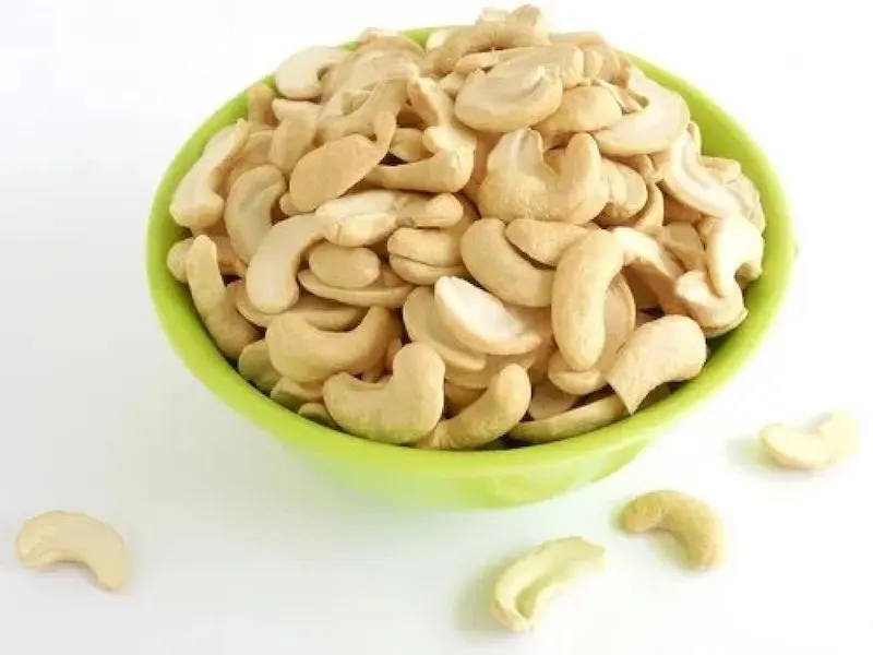 cashew nuts14.jpg