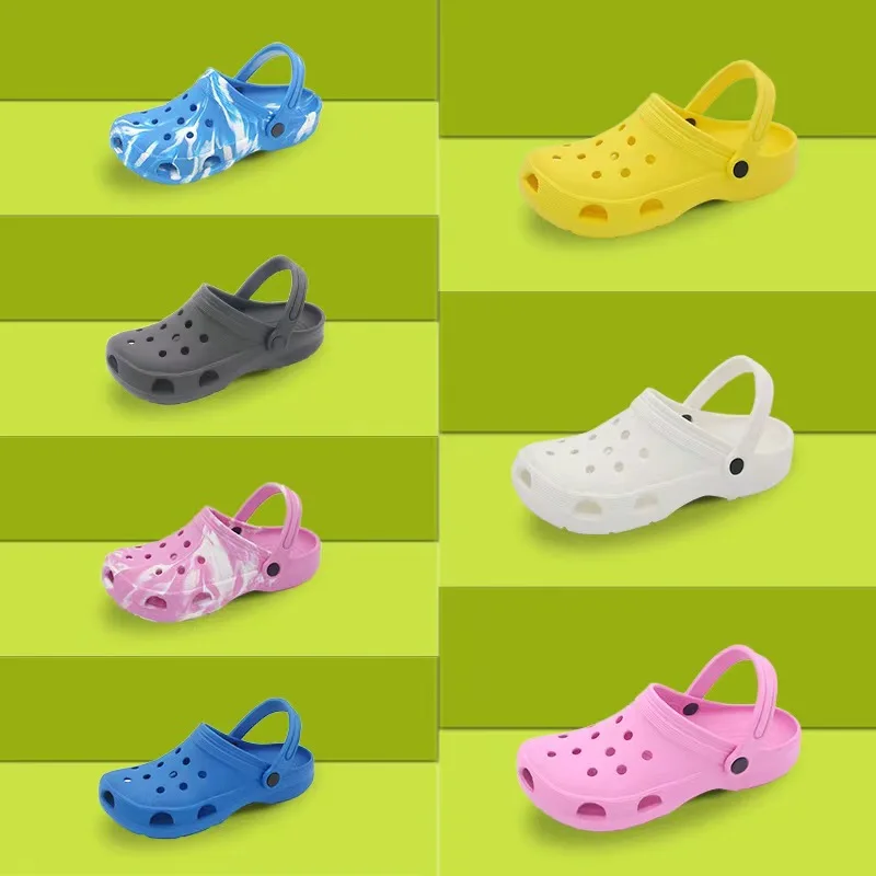 2023 Women soft sole fashionable slides slippers summer beach women EVA slides shoes for Men And Women