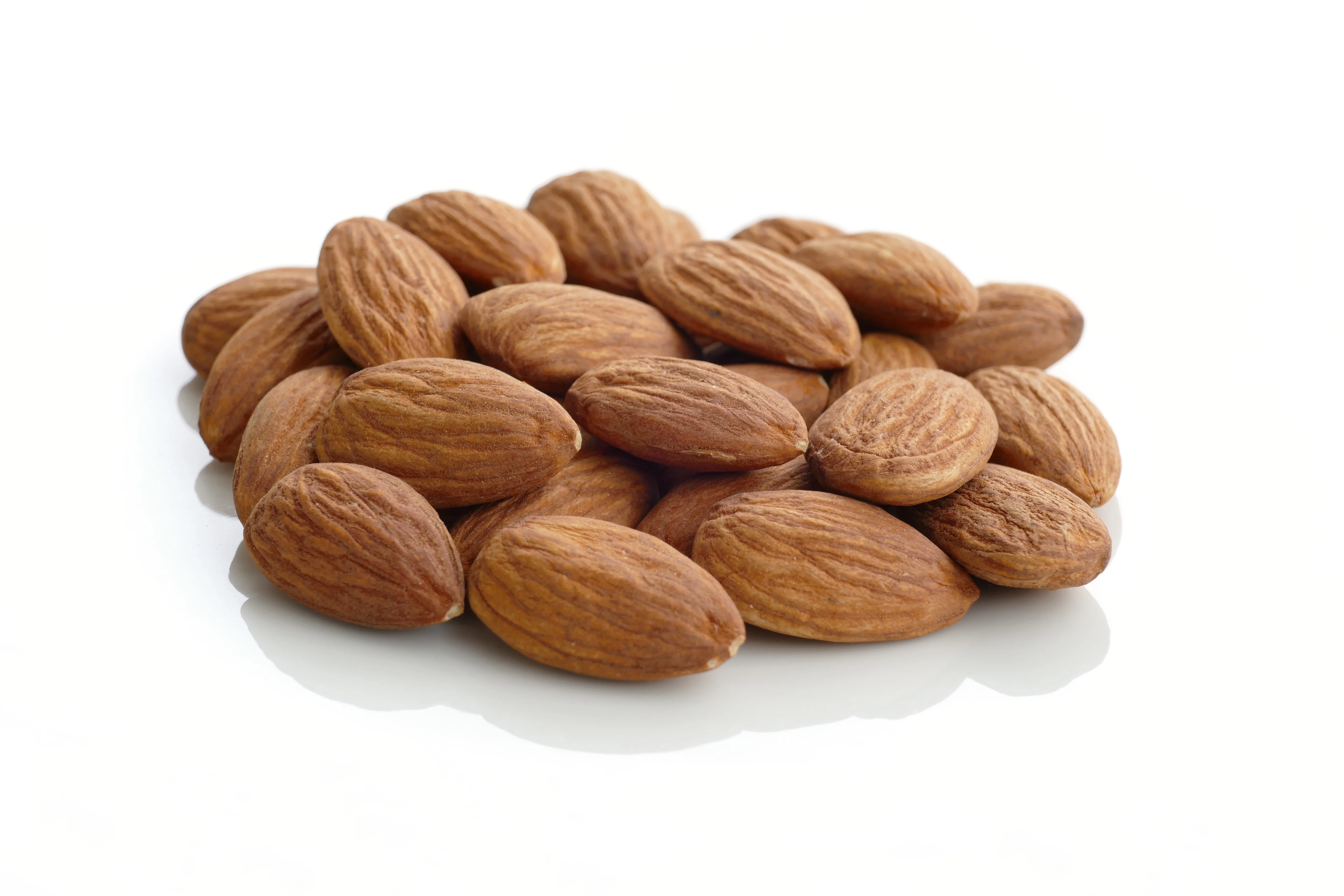 almonds-6583645.jpg