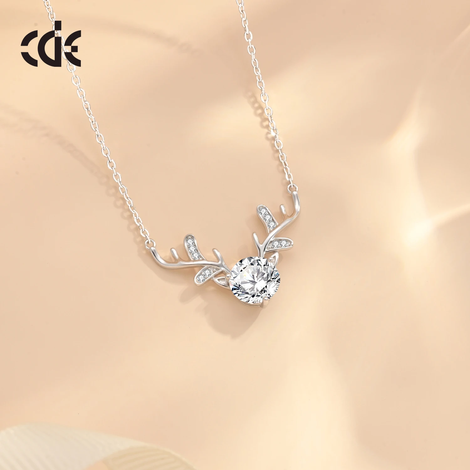 CDE MV00160 Fine 925 Sterling Silver Christmas Jewelry Moissanite Necklace Christmas Decoration Gift Deer Pendant Necklace