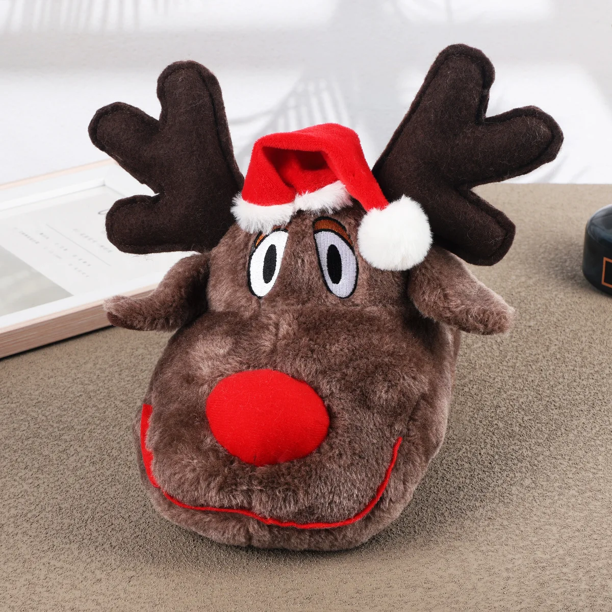 Hand Made Lovely Cute Ladies Fuzzy Animal Christmas Novelty Reindeer Deer Plush Soft Warm Home House Women's Slippers