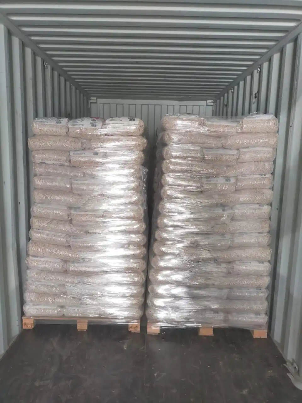 wood pellets12.jpg