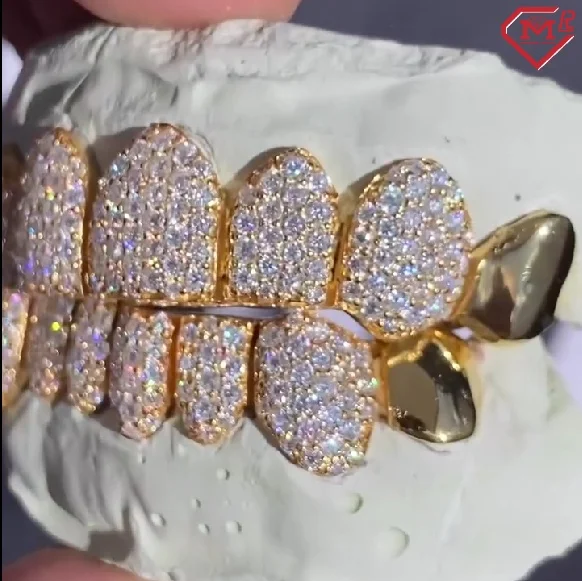 Iced Out Hip Hop Grillz Dia Teeth Rappers 8 Top 8 Bottom Gold Plated Sterg Sliver Custom Vvs Moissanite Grillz 18