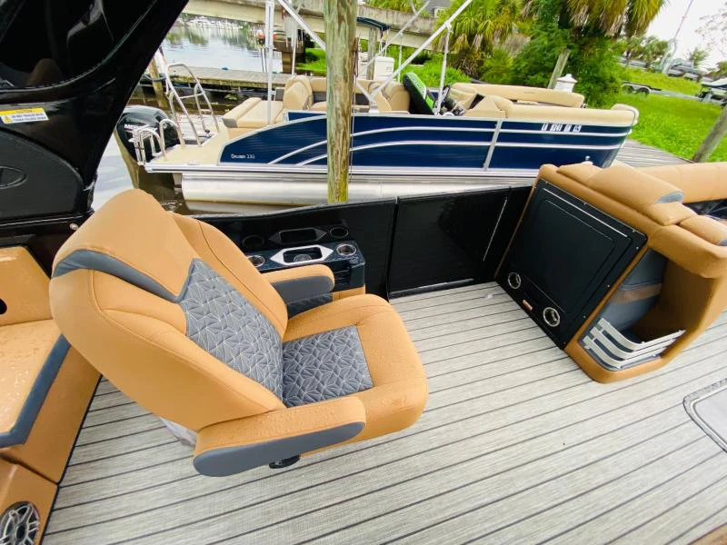 Ecocampor Fiberglass Party Pontoon Boat Tritoon Luxury Pontoon