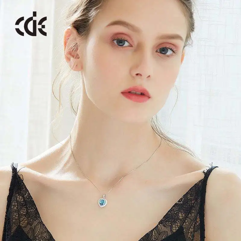 CDE YP1038 Fine 925S Silver Jewelry Crystal Charm Necklace Wholesale Rhodium Plated Heart Cut Crystal Pendant Necklace