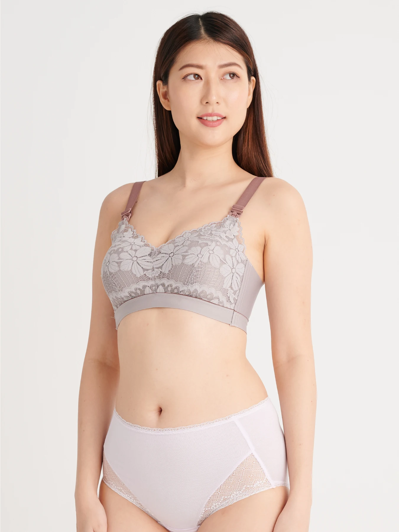 BR7101_Lace-bra_1.jpg