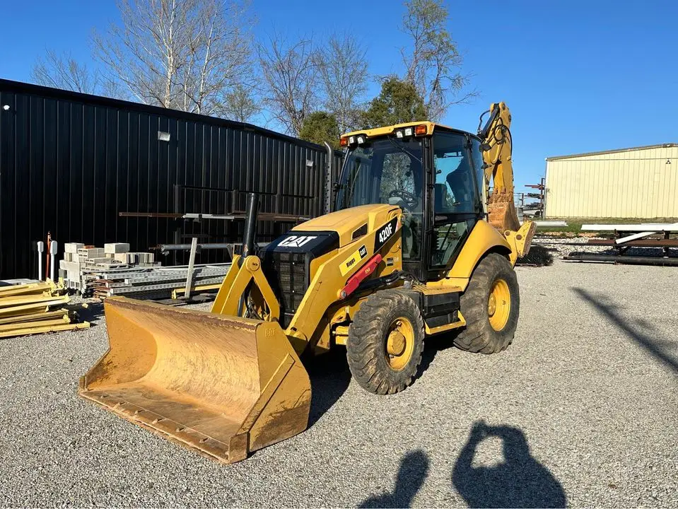 Used Cat 420F Backhoe Loader in Excellent Condition