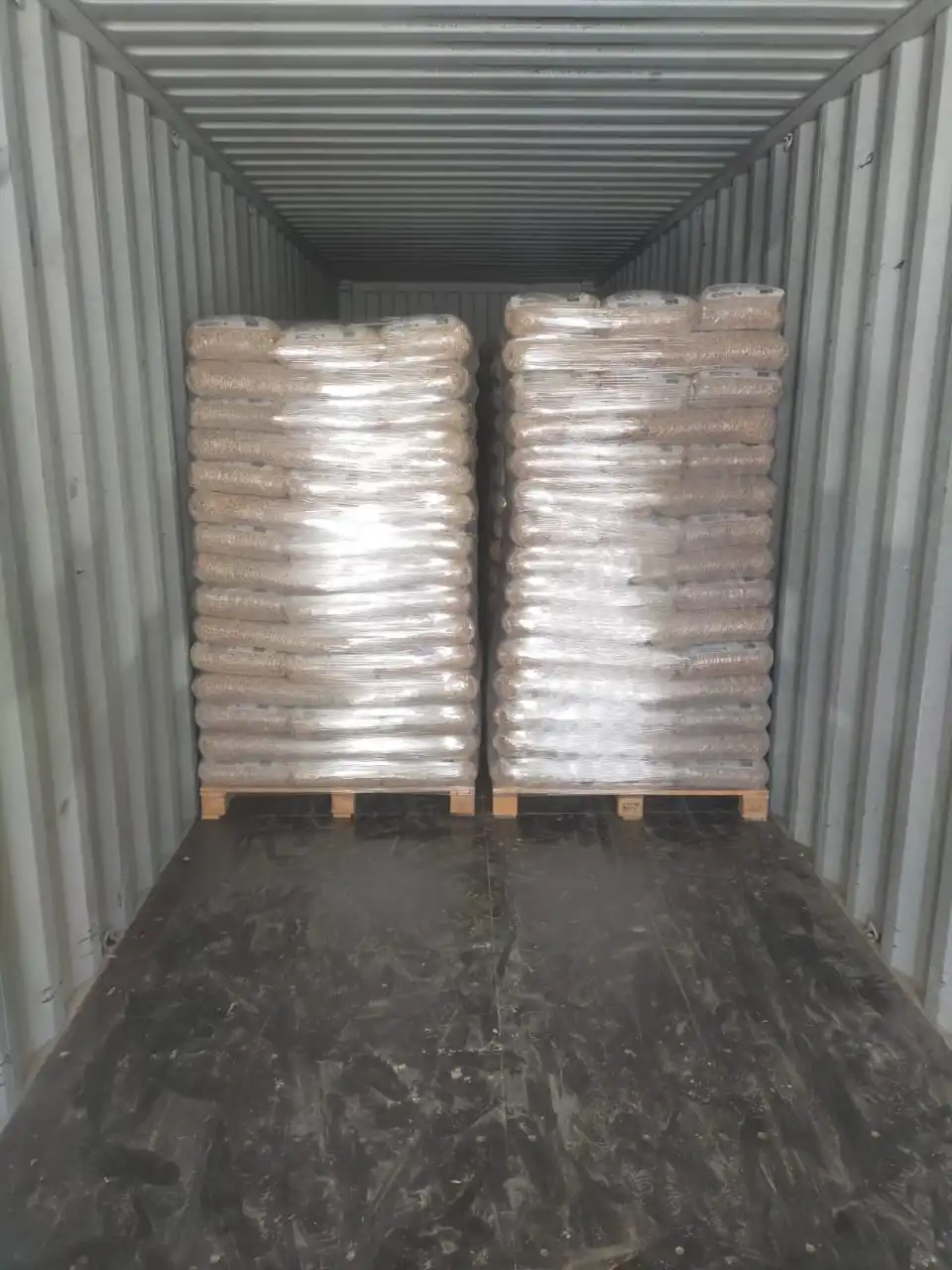 wood pellets1.jpg