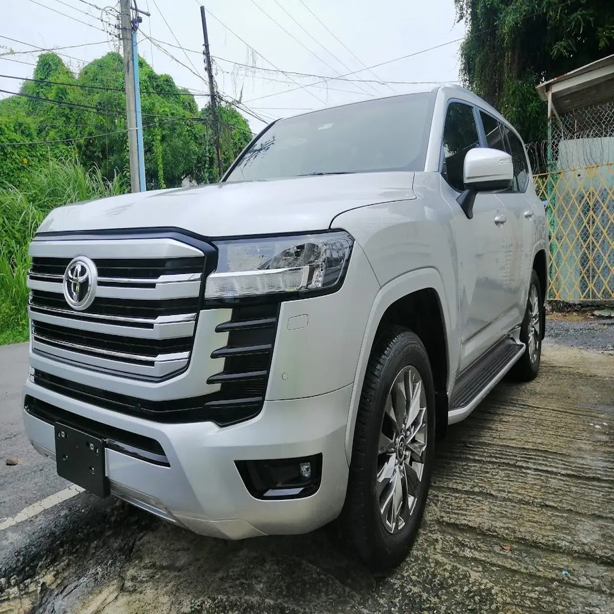 Full Option Toyota Landcruiser Toyota Land Cruiser V For Sale Buy