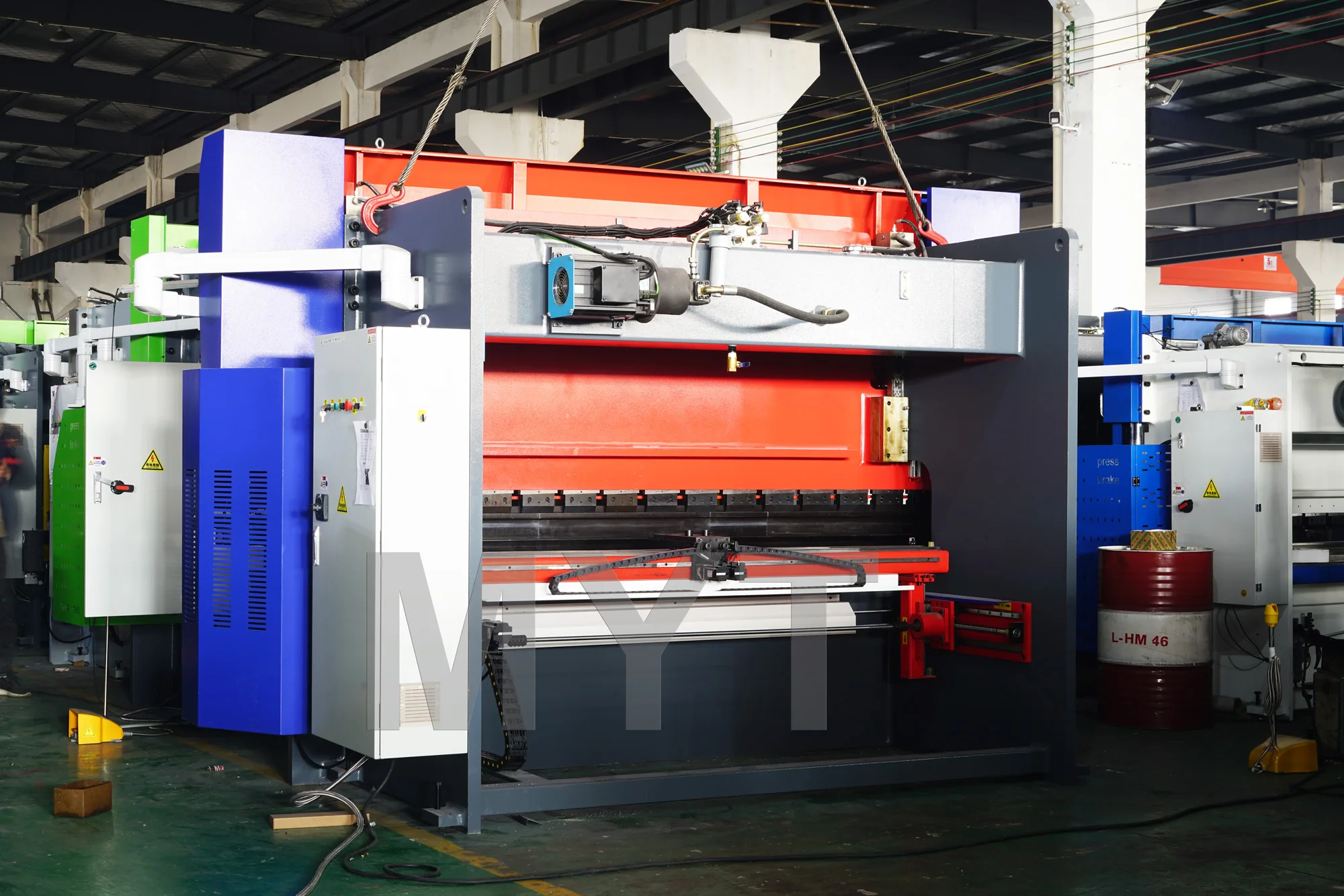 Fully Automatic Cnc Metal Sheet Bending Machine 160 Ton Press Brake