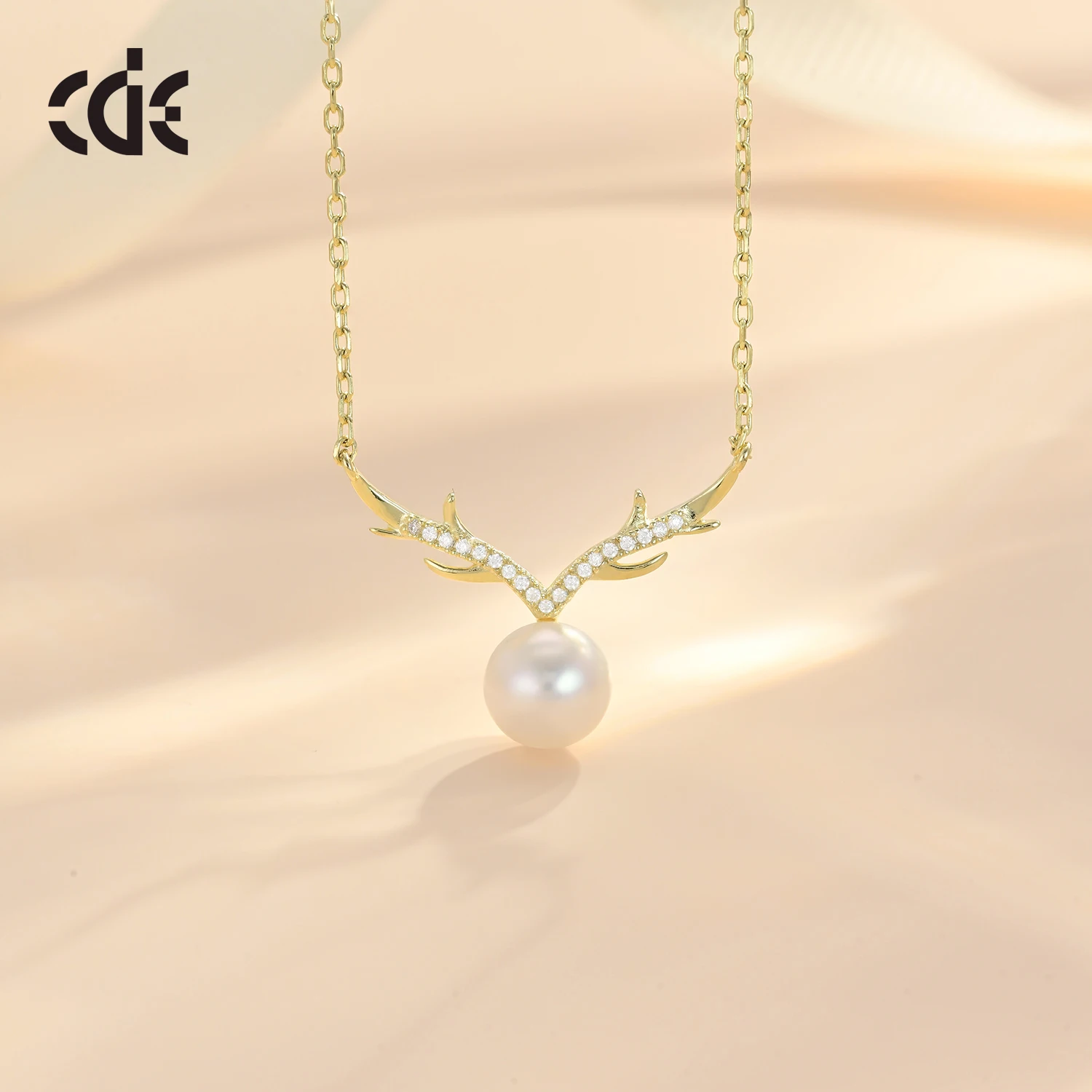 CDE PRYN005 Fine 925 Sterling Silver 14K Gold Plated Jewelry Deer Pendant Necklace Wholesale Pearl Christmas Decoration Gift