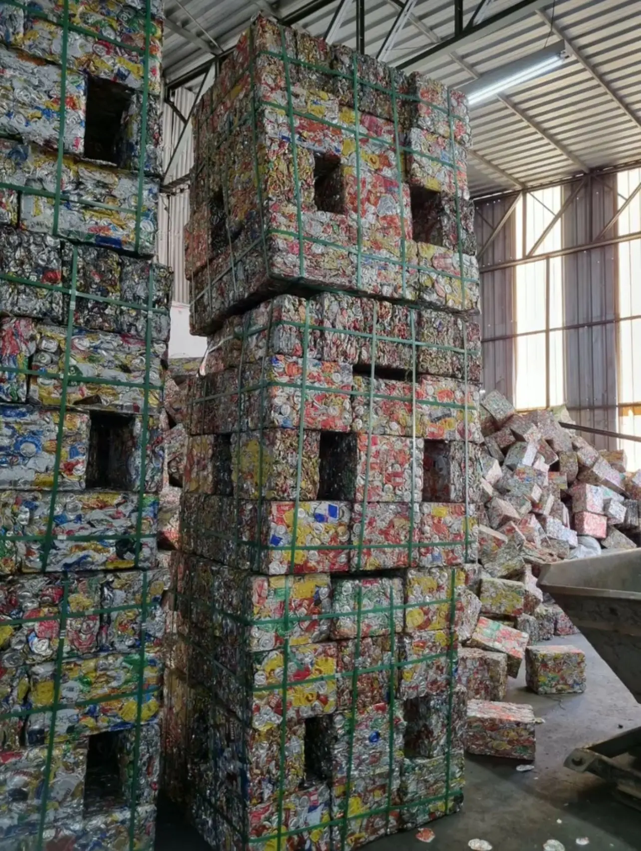 Ready To Ship High Quality UBC Aluminum Scrap Pure 99.9% Aluminum Scrap Alloy Wheels scrap UBC aluminum Best Selling