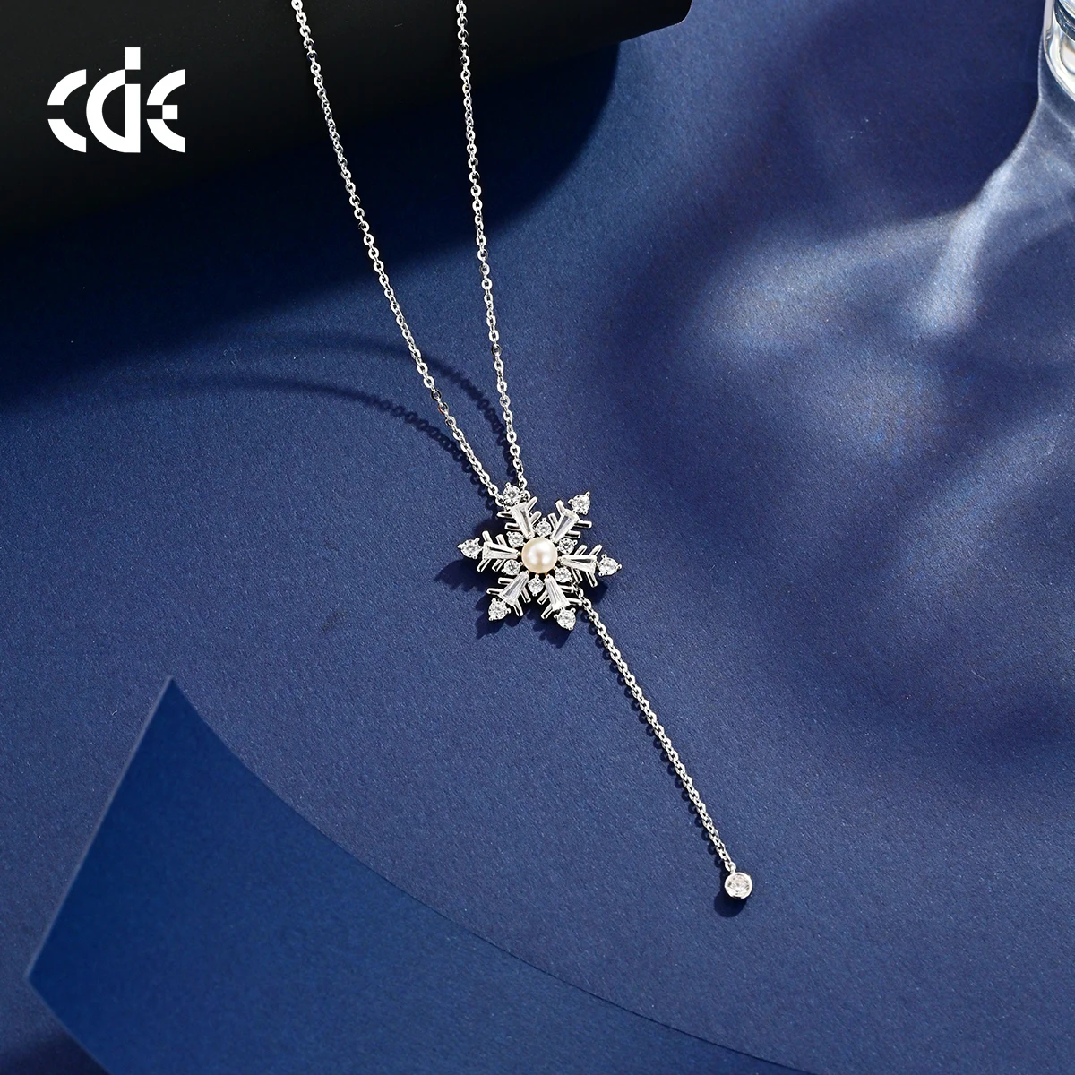 CDE PRYN004  Minimalist Silver Jewelry 925 Silver Necklace Wholesale For Christmas Jewelry Fresh Water Pearl SnowFlake Necklace