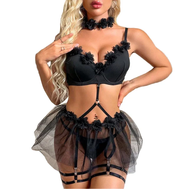 Hot Selling Black Appliques Underwire Garter Lingerie Set With Choker