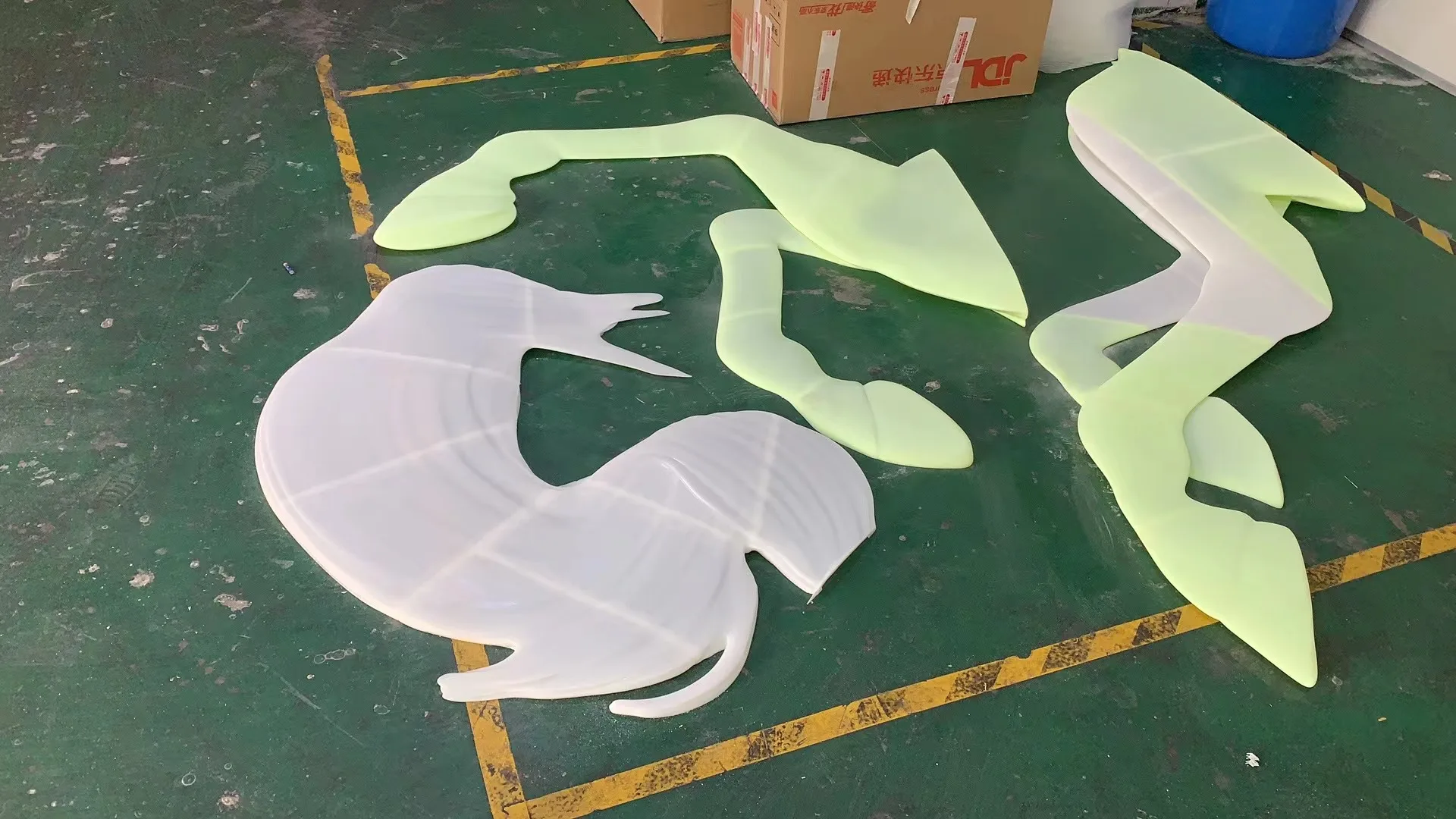 浮雕马玻璃纤维雕塑可定制户外装饰标志雕塑