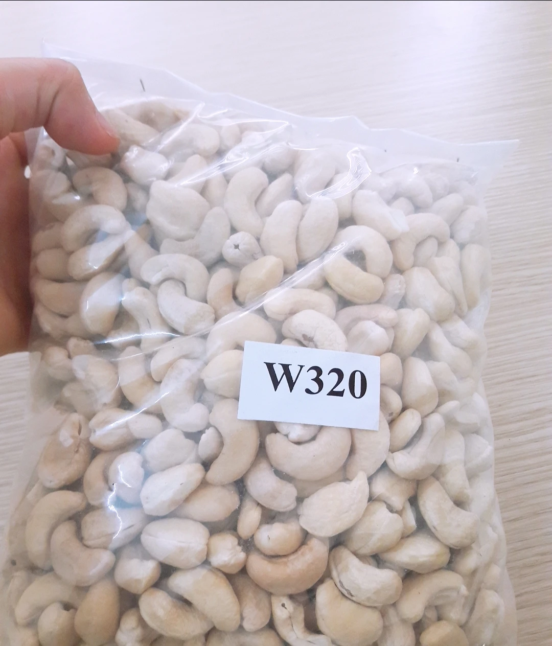 Cashew nuts W320.jpeg