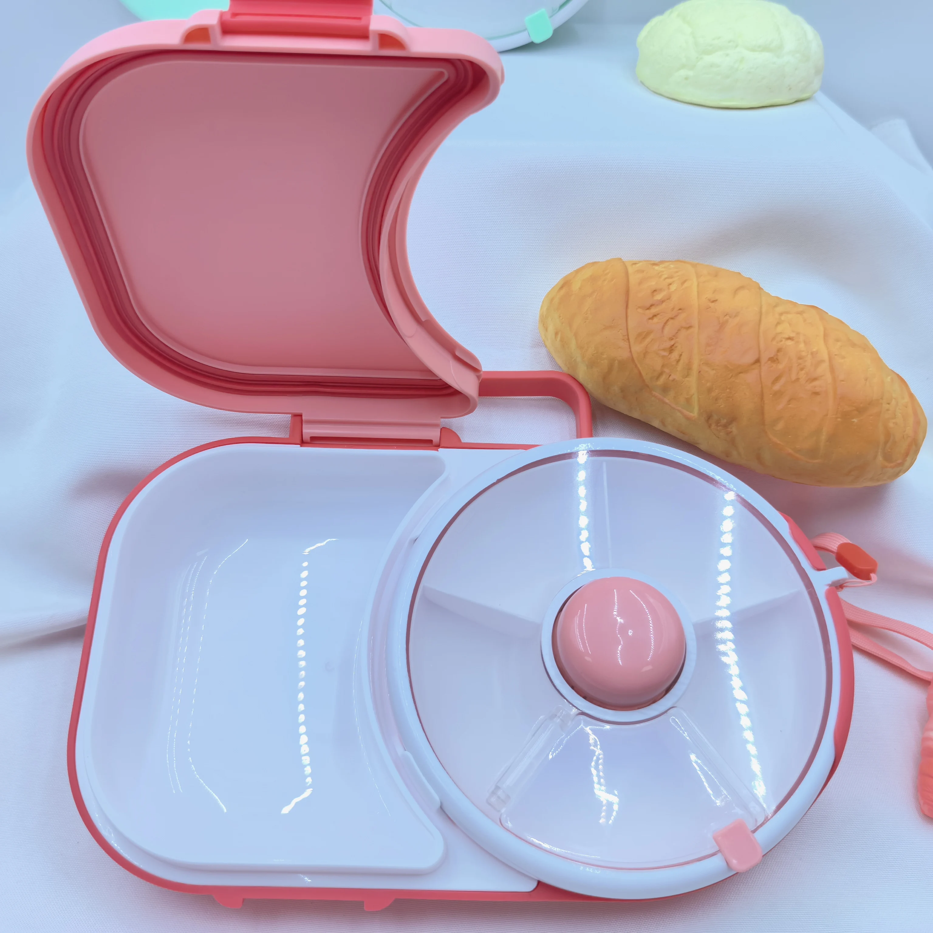 2024 Hot 6 Compartments Leak-Proof BPA-Free Grade Colorful PP Kid's Lunch Box Cutlery Microwavable Heatable Heatable Included