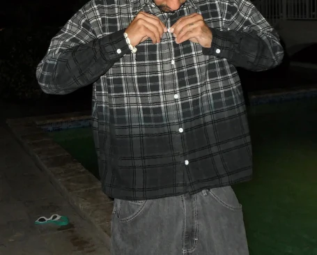 Streetwear Custom Casual Cotton Polyester Button Vintage Acid Wash Check Plaid Long Sleeve Shirts for Men supplier