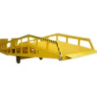 Custom Loading Goods Electric Hydraulic Mobile Dock Leveler Yard Ramp