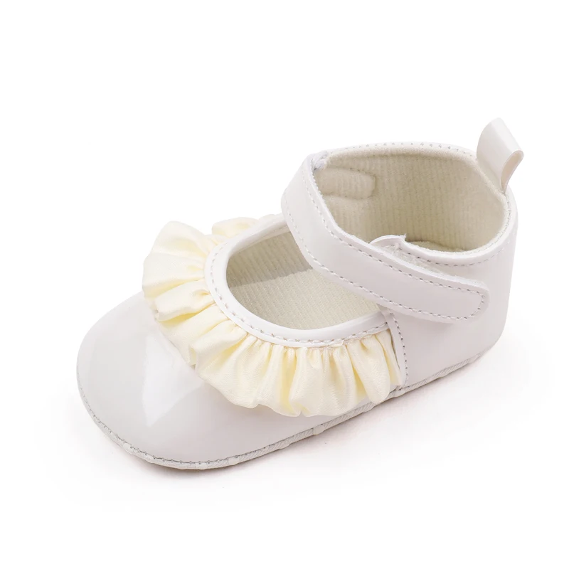 Fashion Lace Princess Shoes Solid Color Baby Girls PU Leather Bright Face Soft Soled Shoes factory