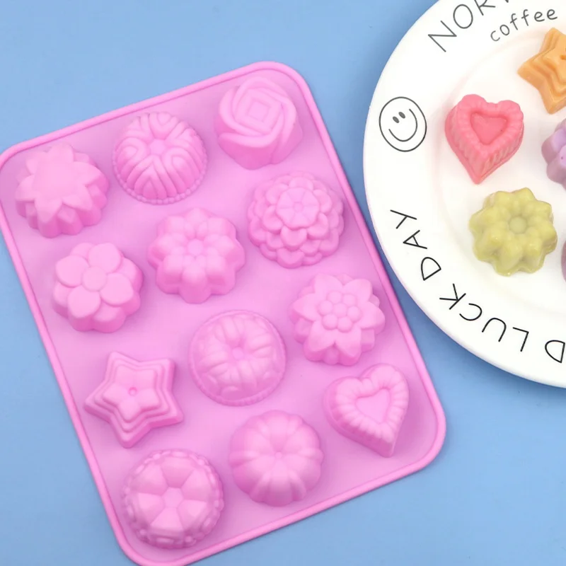 12 cavities Food Grade Silicone Flowers Molds Baking Pan with Flowers Heart Shape Non-Stick Silicone Molds for Chocolate Candy