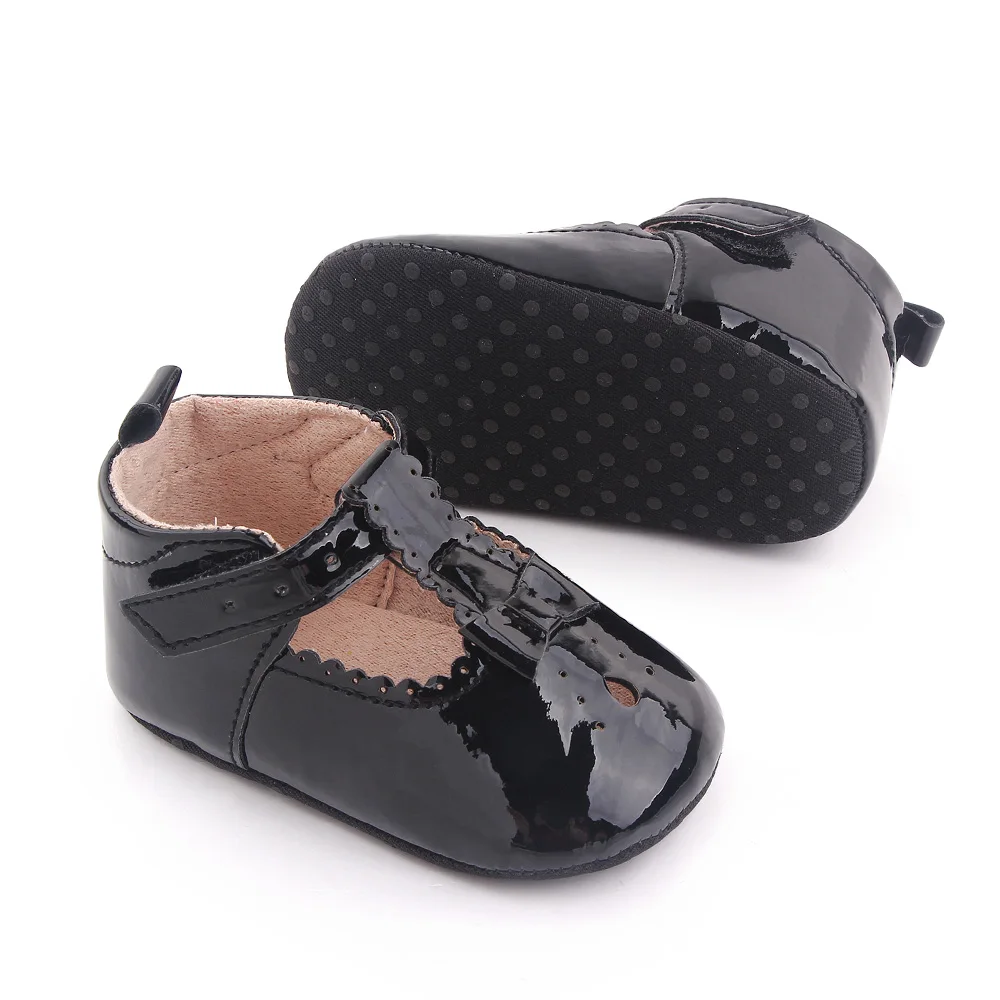 Spring and Summer Pure Color Hollow Shining PU Leather Baby Girls Soft Soled Princess Shoes supplier