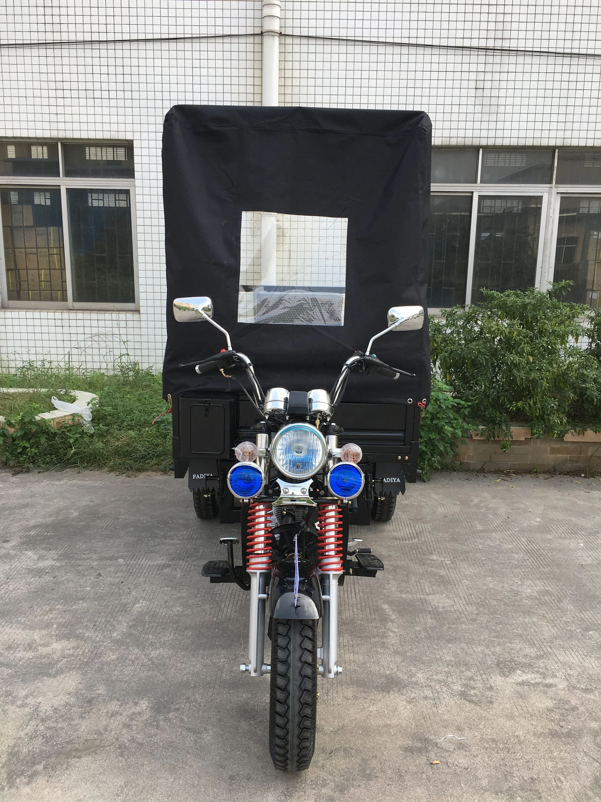 3 Wheel Three Wheel Motorcycle Cargo Motorcycle 200cc Tricycle