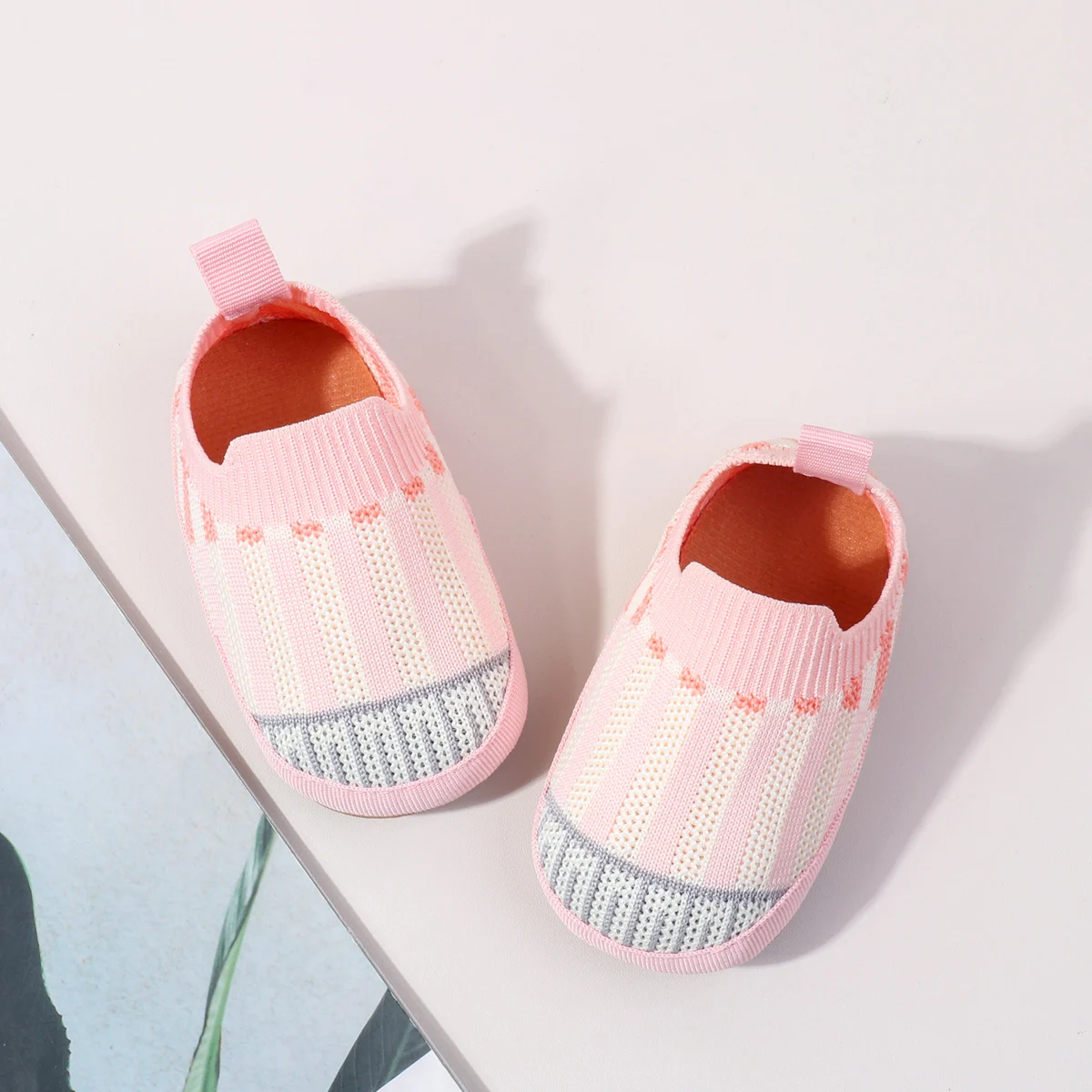Bright Lightweight Orthopedic Infant Shoes Fancy Striped Pretty Stylish Unique Shoes for Active Boys and Girls in All Seasons manufacture