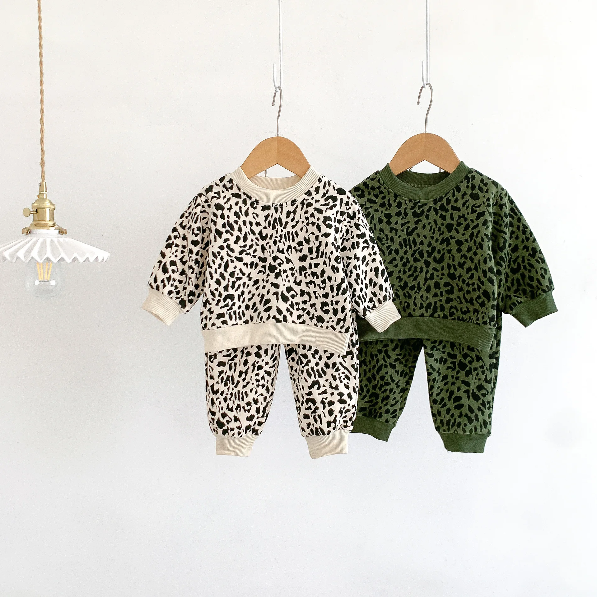 2023 Autumn New Baby Hoodie Suit Leopard Print Infant Girls Clothing Set Boys Outfit