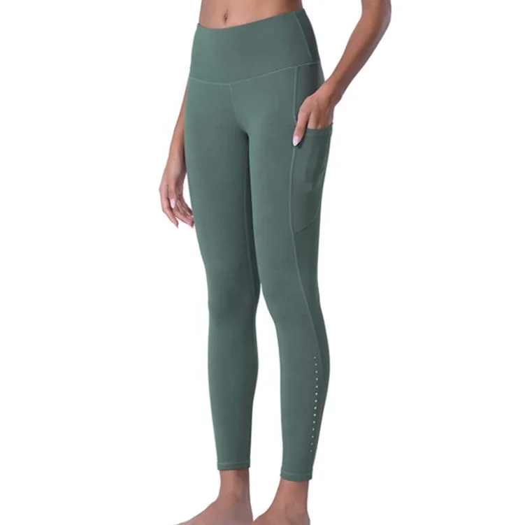 Manufacturer Directly Sells Fabletics 