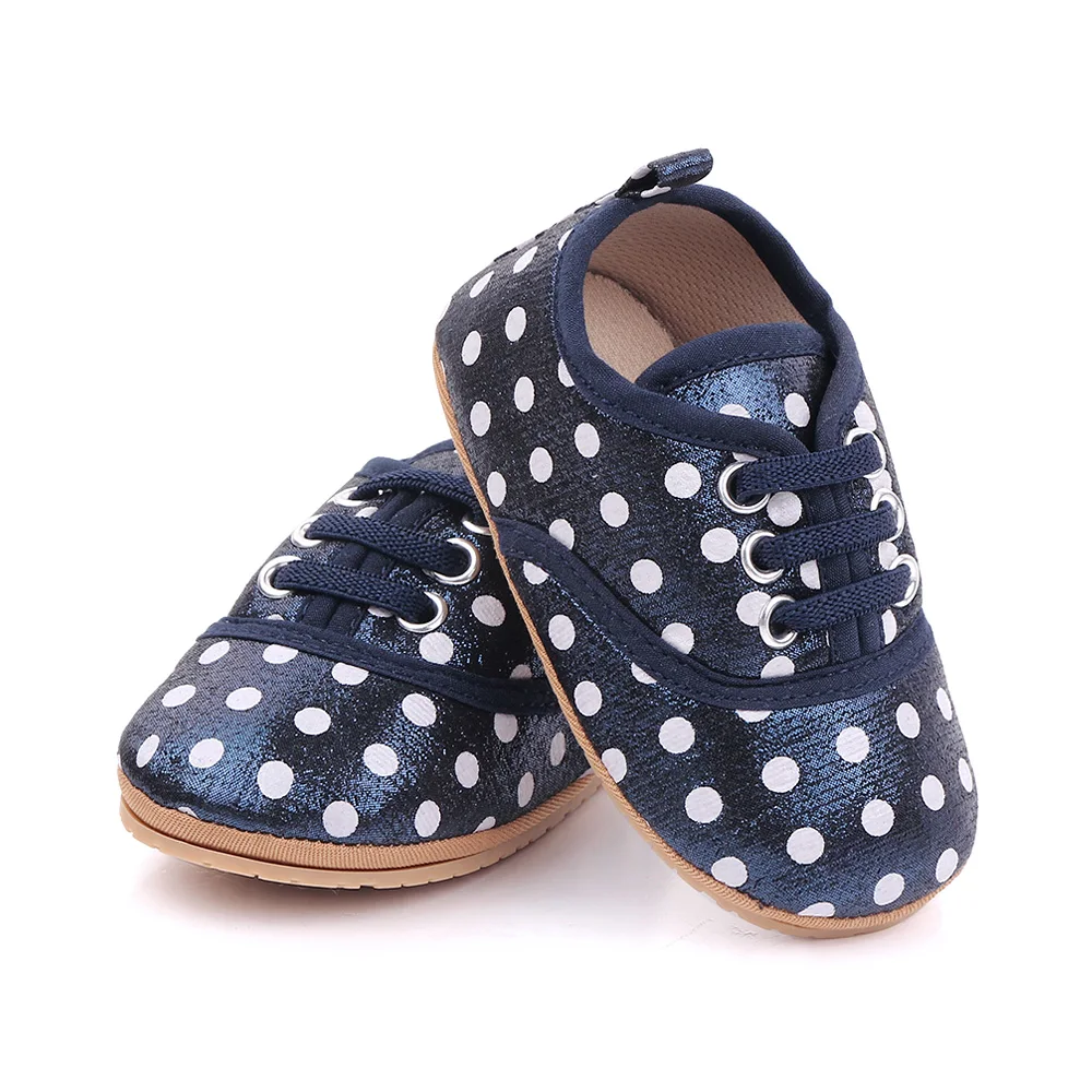 Hot Polka Dot Baby Shoes Non-slip rubber sole newborn toddler shoes unisex details