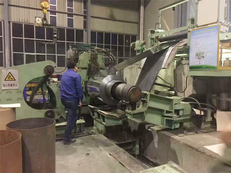 Dx51 Zinc Coating Coils Customized Hot Dip Galvanized Coils Perak 7