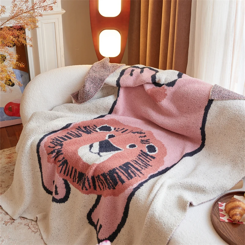 product ly factory direct cute lion jacquard knitted blanket 100 polyester fiber home decoration-59