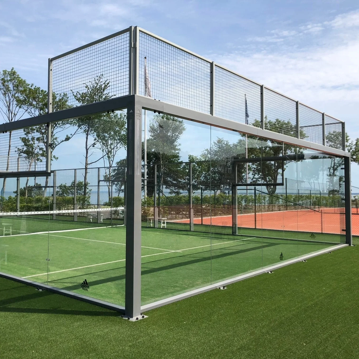 Factory Direct Supply Low Maintenance Costs Synthetic Grass for Sport Courts