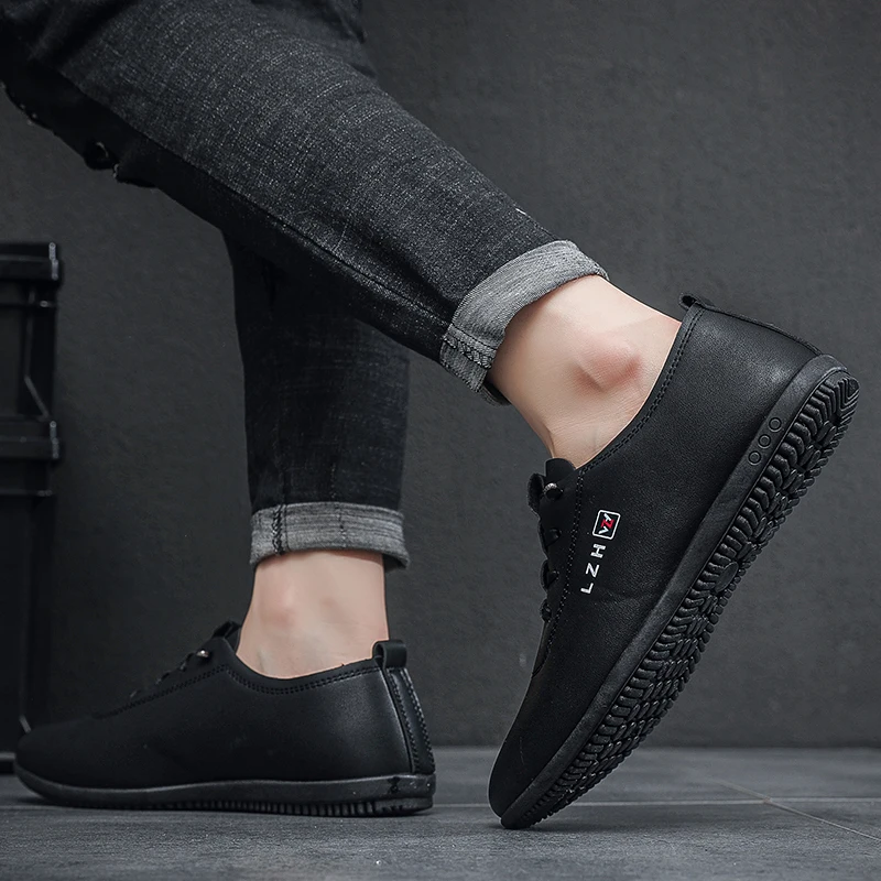 Fashion Comfortable Walking Style Men's Leather Shoes Waterproof Walking Sneaker