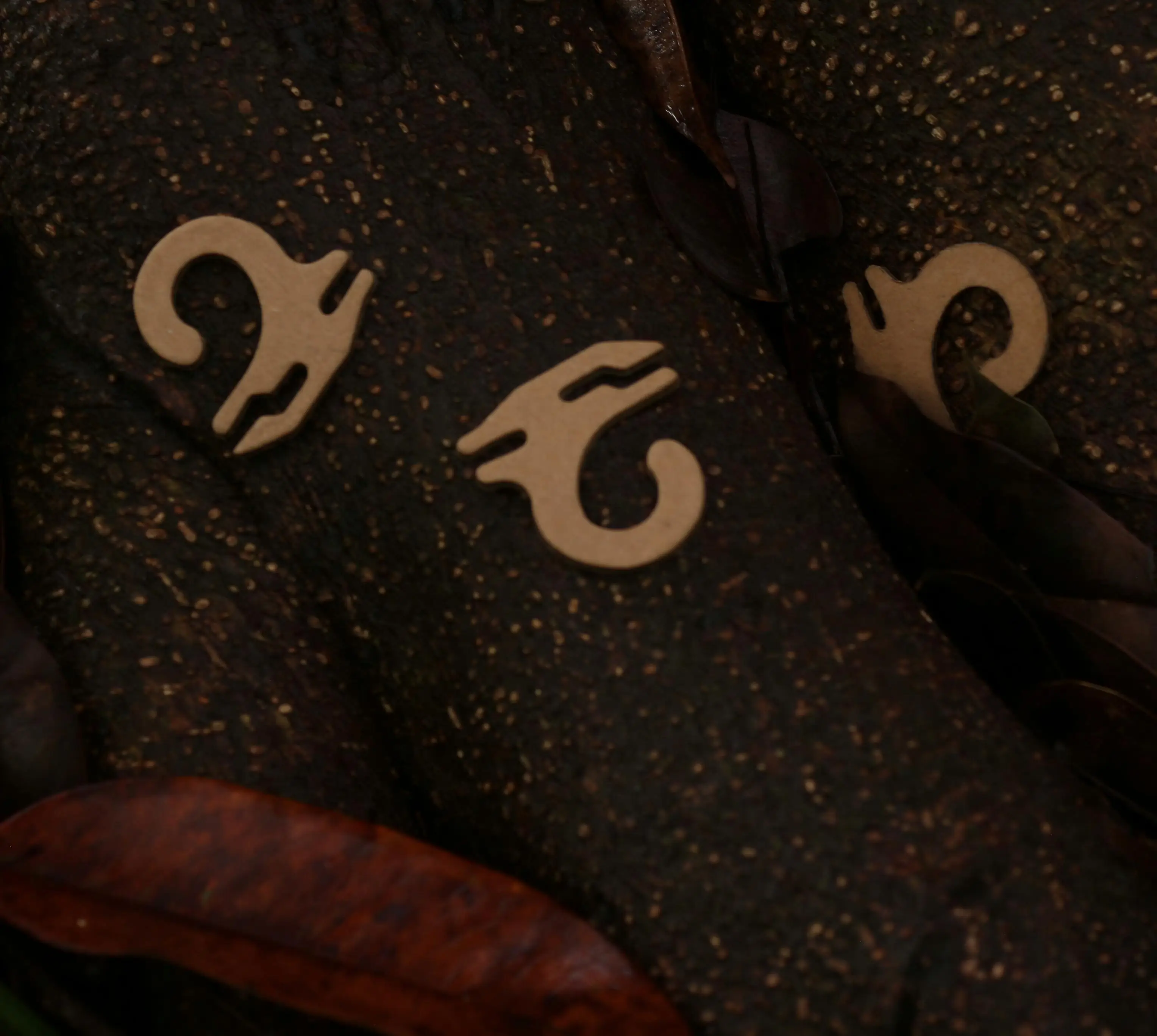 28x28mm Cardboard Hooks Paper Hanger Hooks 1.5mm Thickness For Sock Packaging