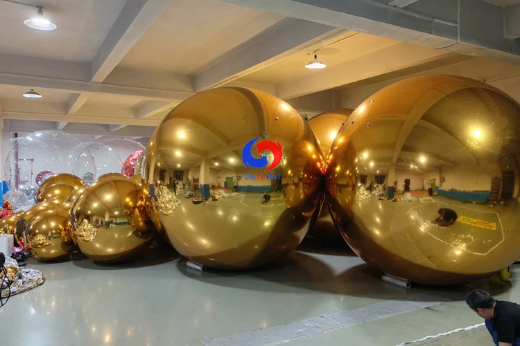 Gold balls (4).jpg
