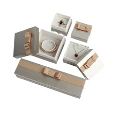 Custom Luxury Lid Boxes 1200g Paperboard Ring Earring Cardboard Packaging Jewelry Ring Boxes In Gold And Blue Color