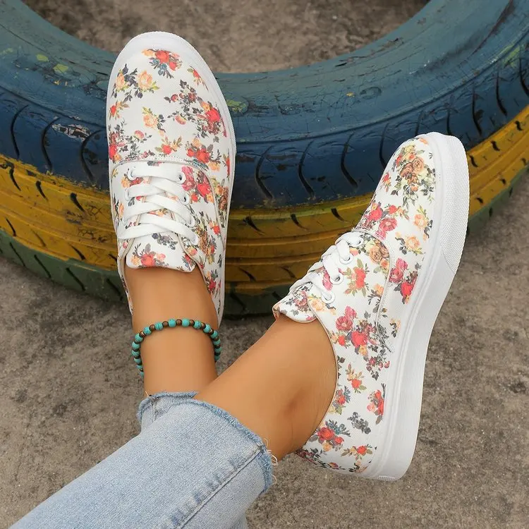 2024 canvas women's shoes China cheap fashion printed sneakers walking style shoes
