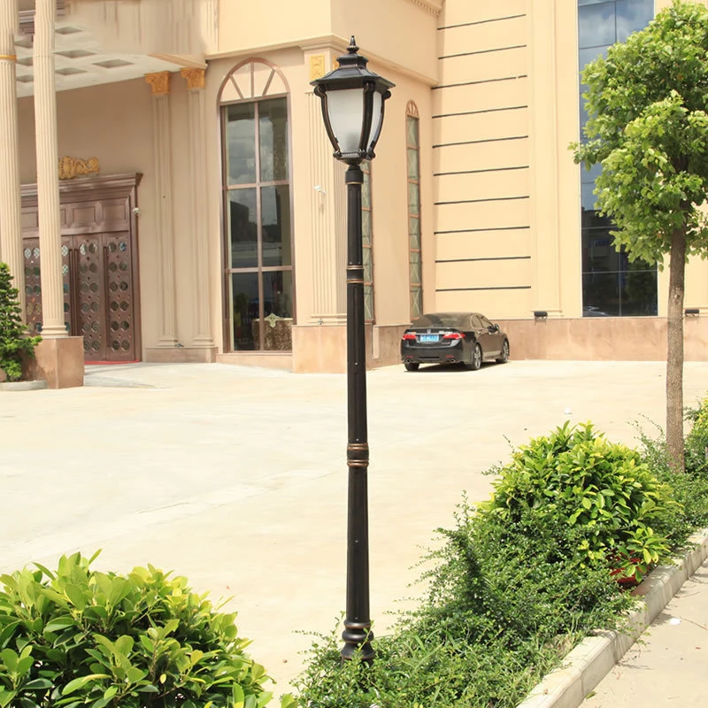 Hot sale antique outdoor street light traditional lantern aluminum garden wall solo lamp post top panel led lights non-solar