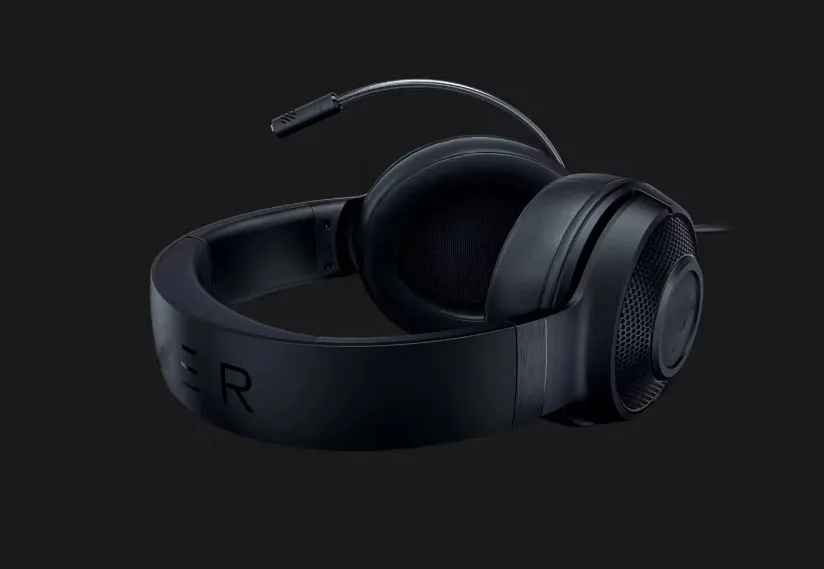 razer earphone (4).jpg