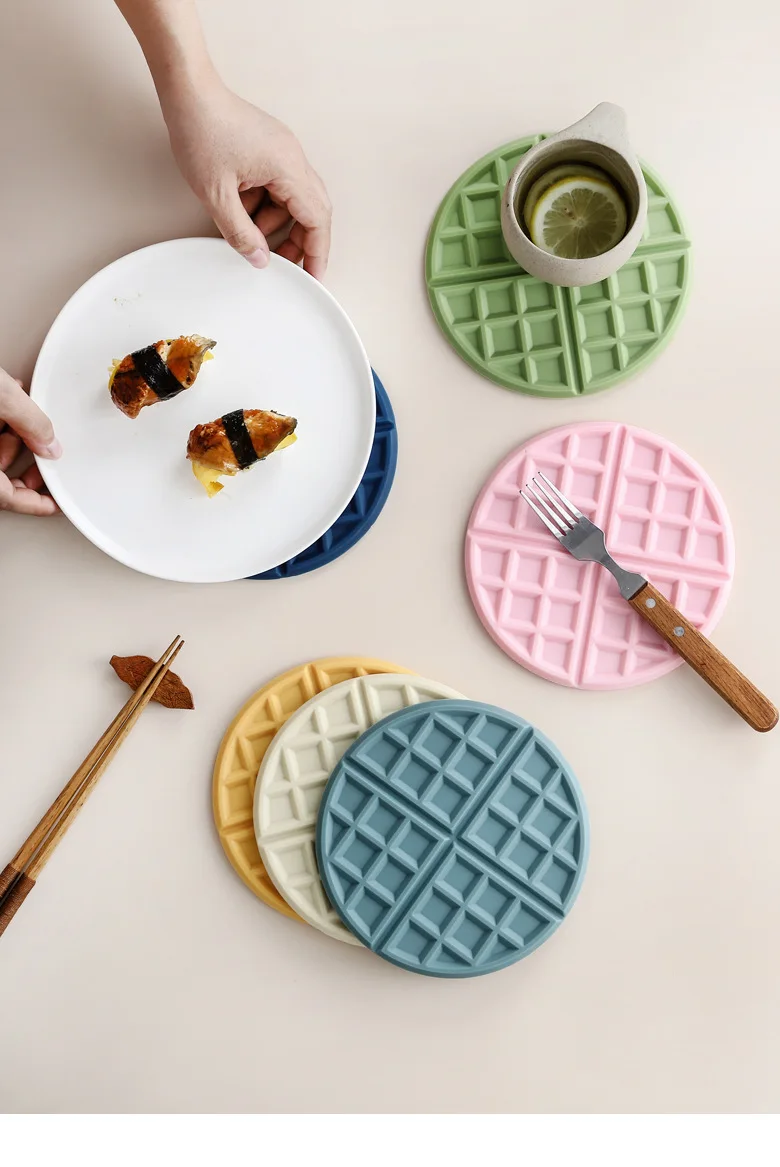 Creative Waffle Silicone Pot Holder Insulation Mat Waterproof Non-slip Dining Table Placemat Insulation Placemat factory