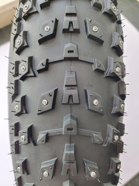 MTB Snow Stud Tire Designed for Snowy and Icy Road Conditions Strong Grip with Metallic Nails