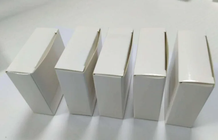 white paperbox